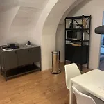 Room4you Apartment, Studiozimmer & 홈스테이 *