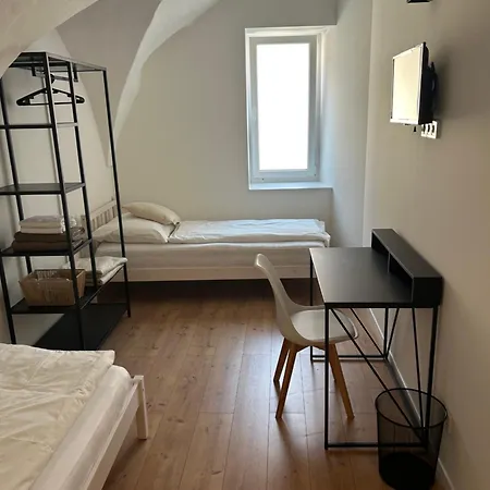 Room4you Apartment, Studiozimmer & منزل للإقامة