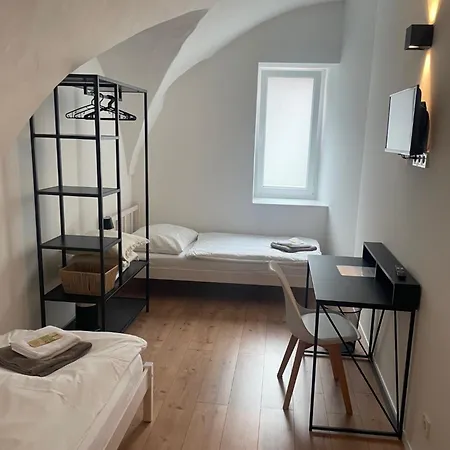Room4you Apartment, Studiozimmer & منزل للإقامة