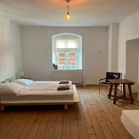 Room4you Apartment, Studiozimmer & 民宿 *
