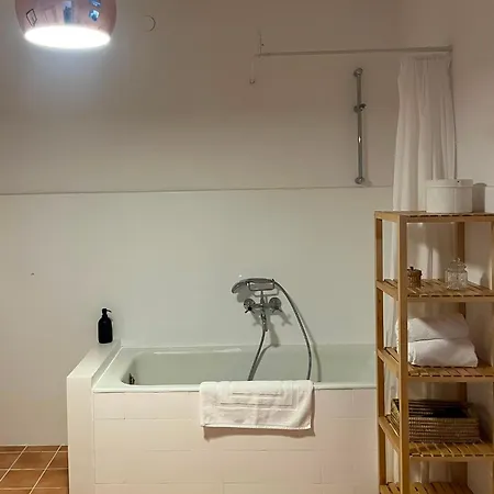 Room4you Apartment, Studiozimmer & * Lambach (Wels-Land)