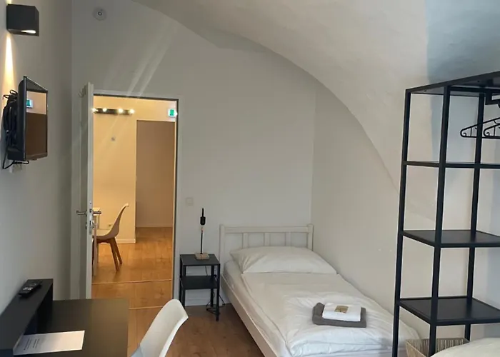 Room4you Pansiyon Lambach (Wels-Land)